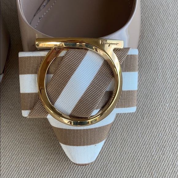 Salvatore Ferragamo Ezia 100mm Pumps - Picture 5 of 15